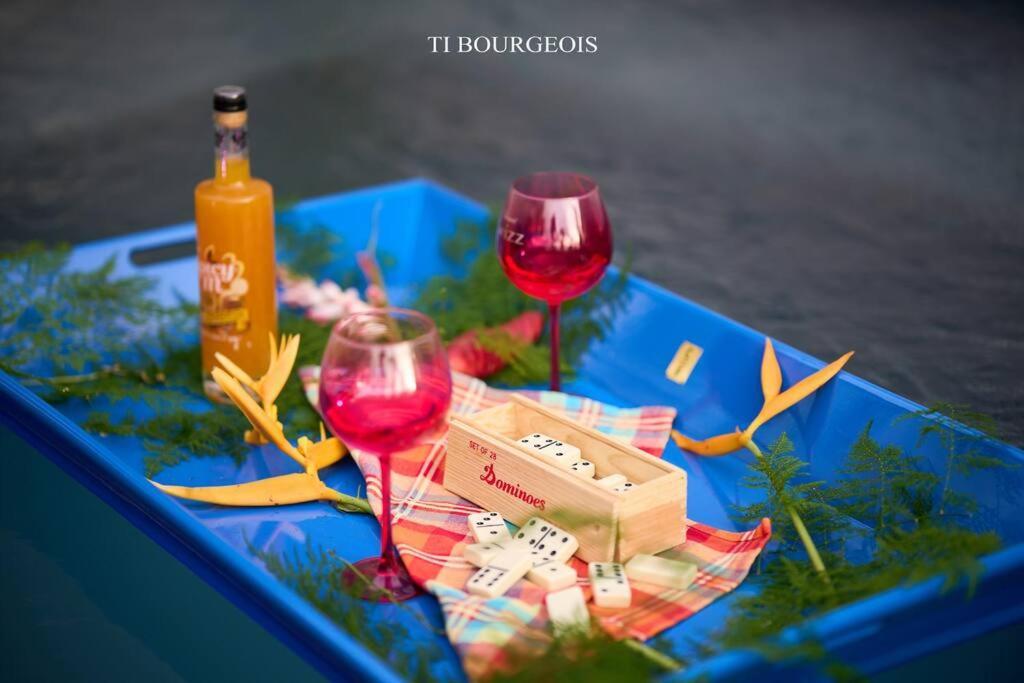 Le Ti Bourgeois Daire Riviere-Salee Dış mekan fotoğraf
